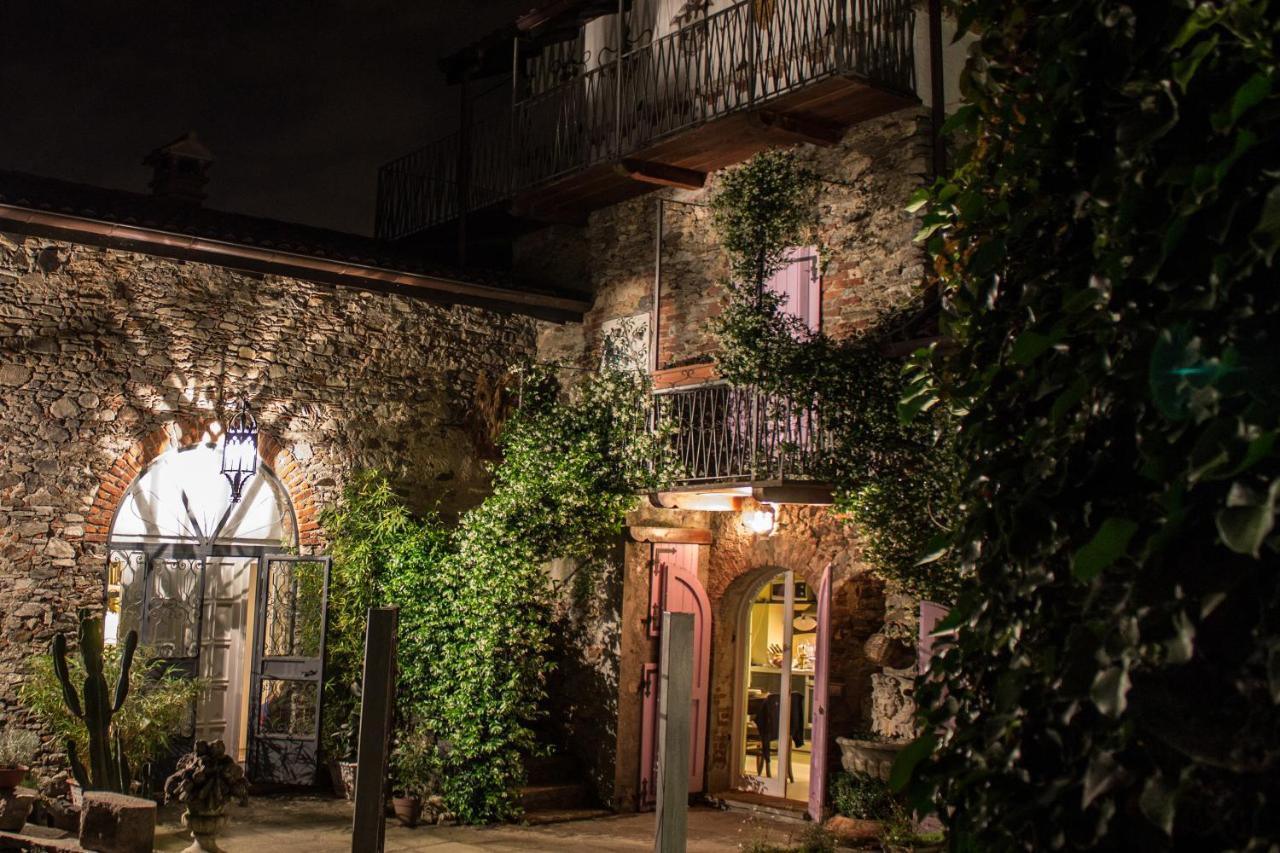 La Torretta Studios & Suite Lesa Exteriör bild